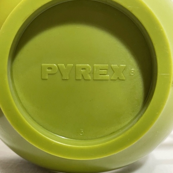 Vintage Pyrex Drinkups Roly Poly Glasses - Picture 9 of 10